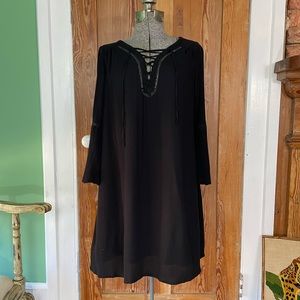 BB Dakota Black Lace-Up Bell Sleeve Swing Dress Sz M💛